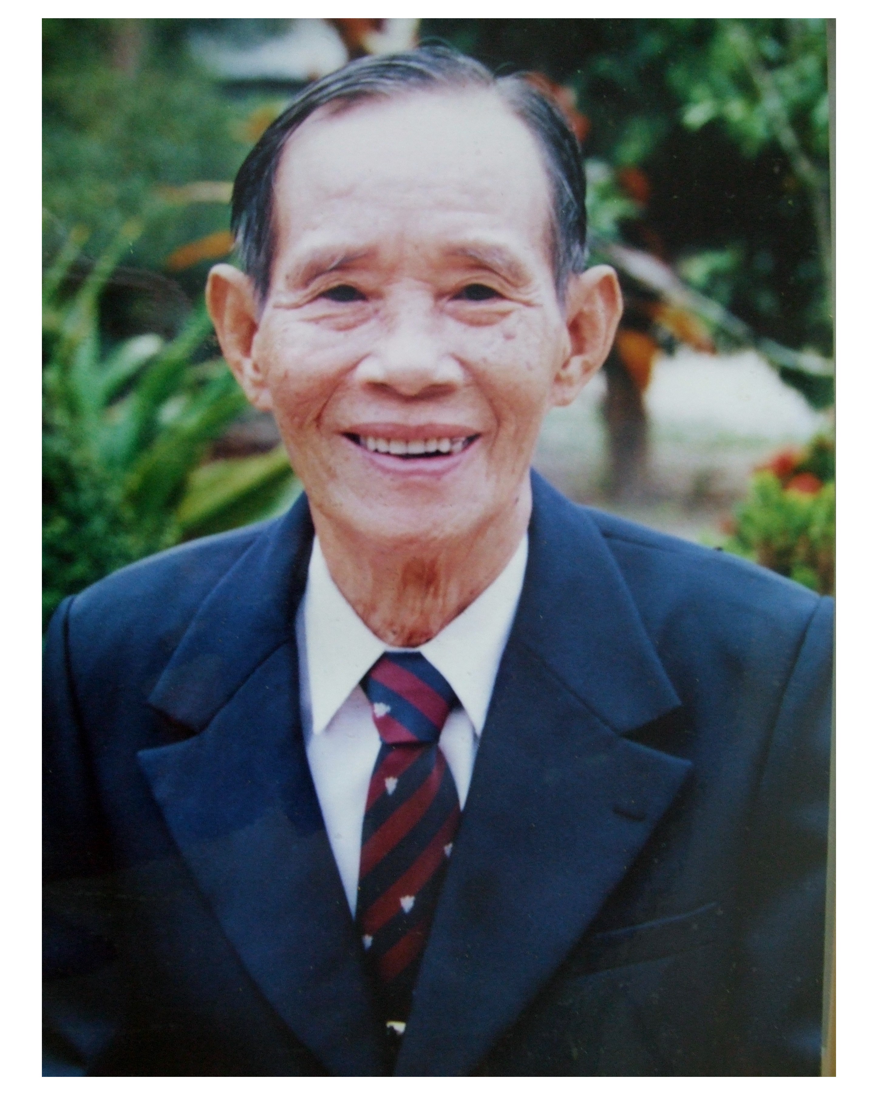 bảy hai.jpg