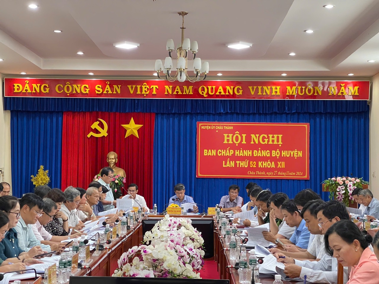 Hội nghị Ban Chấp hành Đảng bộ huyện Châu Thành lần thứ 52 khóa XII.