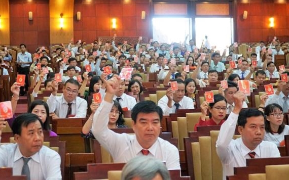 Đảng bộ thành phố Tây Ninh, tỉnh Tây Ninh tiến hành Đại hội đại biểu lần thứ XII, nhiệm kỳ 2020-2025 phiên chính thức vào sáng ngày 09/7/2020​. 