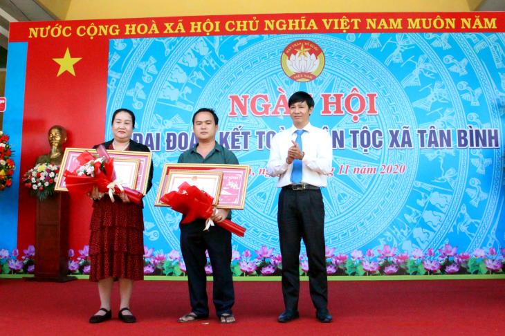 Tổ chức điểm Ngày hội “Đại đoàn kết toàn dân tộc” 