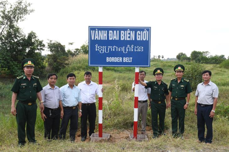 Bộ Chỉ huy Bộ đội Biên phòng Tây Ninh: Khởi công xây dựng công trình biển báo trên khu vực biên giới