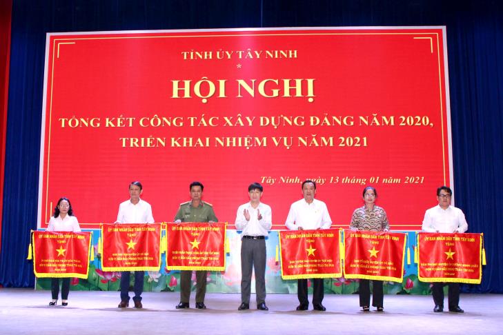 Tỉnh uỷ Tây Ninh: Hội nghị tổng kết công tác xây dựng Đảng năm 2020 và triển khai nhiệm vụ năm 2021