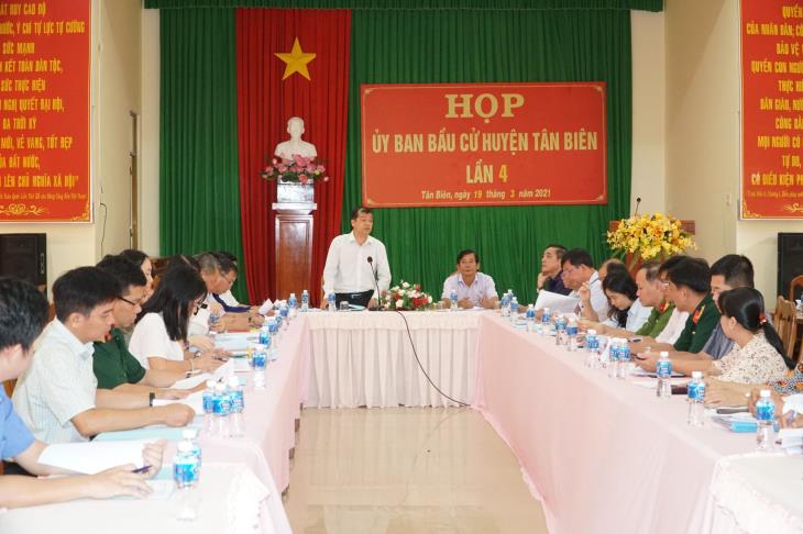 Thường trực HĐND tỉnh: Giám sát, kiểm tra công tác bầu cử tại huyện Tân Biên 