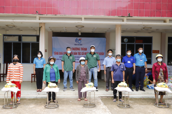 Tây Ninh: Đồng hành cùng người dân có hoàn cảnh khó khăn trên địa bàn xã Tân Thành, huyện Tân Châu