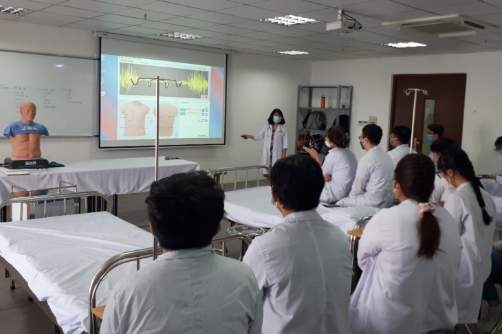 Lương Thị Thuận – Nữ bác sĩ luôn tận tâm với nghề
