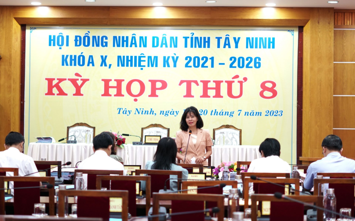 Kỳ họp thứ 8 HĐND tỉnh khoá X, nhiệm kỳ 2021-2026: Tổ thảo luận số 2 sôi nổi đóng góp nhiều ý kiến