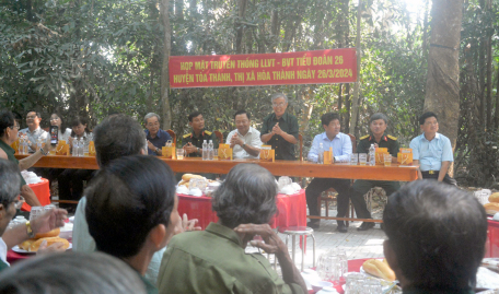 Hòa Thành tổ chức họp mặt truyền thống kỷ niệm 49 năm thành lập Tiểu đoàn 26