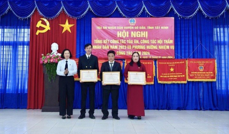Chi bộ Tòa án Nhân dân huyện Gò Dầu đẩy mạnh học tập và làm theo Bác
