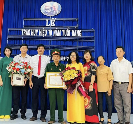 Tôn vinh, tri ơn người có công là truyền thống tốt đẹp của dân tộc