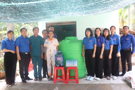 Tuổi trẻ Tây Ninh: đồng hành nối vòng tay lớn – giọt nước nghĩa tình đến với các tỉnh Tây Nam bộ ứng phó hạn mặn