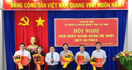 Hội nghị Ban Chấp hành Đảng bộ Khối Cơ quan và Doanh nghiệp tỉnh Quý III/2024