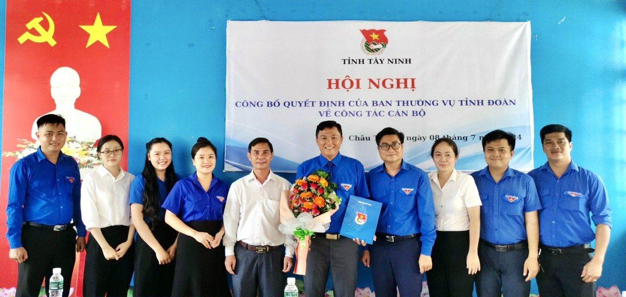 Hội nghị công bố Quyết định của Ban Thường vụ Tỉnh đoàn công nhận Bí thư Đoàn TNCS Hồ Chí Minh huyện Châu Thành, nhiệm kỳ 2022-2027.