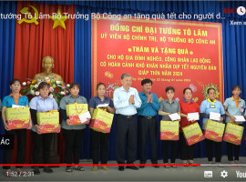 Đại tướng Tô Lâm - Bộ trưởng Bộ Công an tặng quà tết cho người dân có hoàn cảnh khó khăn tại Tây Ninh